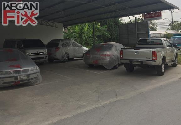 ที่จอดรถรอส่งคืนลูกค้า