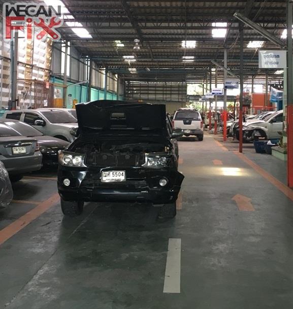 ที่จอดรถรอส่งคืนลูกค้า