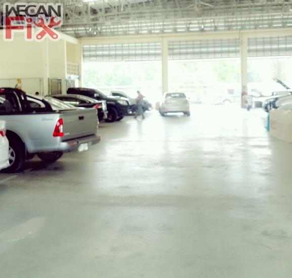 ที่จอดรถรอส่งคืนลูกค้า