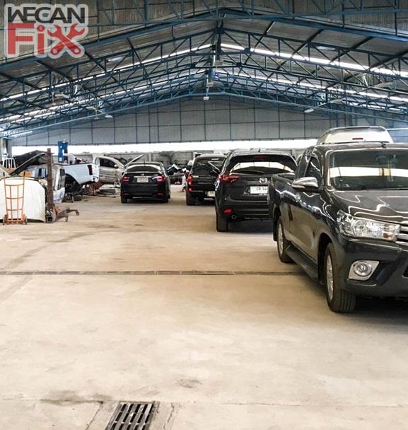 ที่จอดรถรอส่งคืนลูกค้า