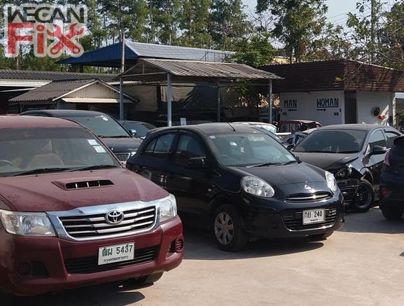 ที่จอดรถรอส่งคืนลูกค้า