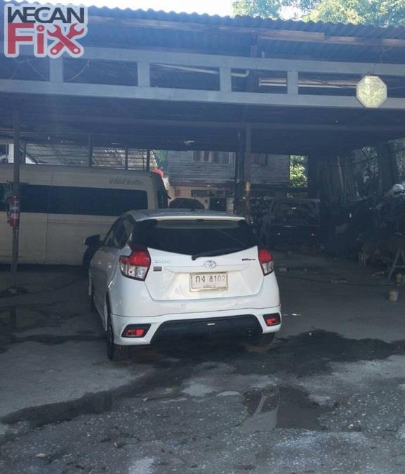 ที่จอดรถรอส่งคืนลูกค้า